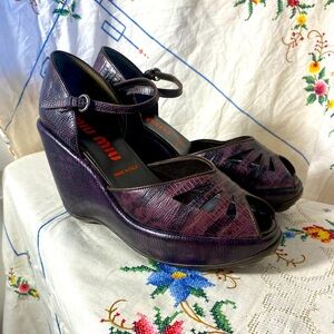 SOLD!! MIU MIU VINTAGE PURPLE AND BLACK PEEP TOE PLATFORM WEDGES